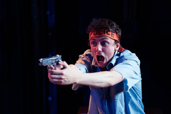 FIN FIN ET FIN DE LANCELOT CHERER- theatre des beliers avignon off
